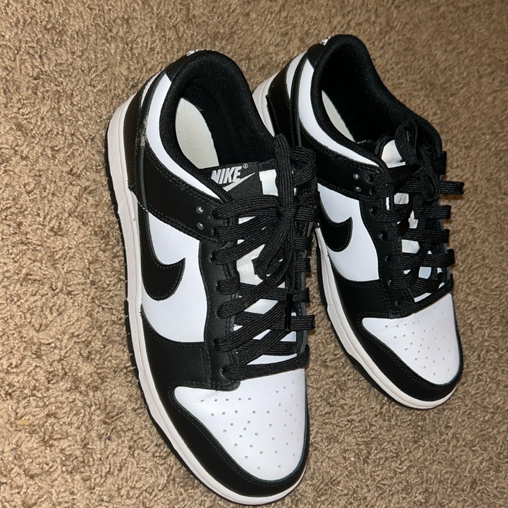 Size W8 Nike Panda Dunks